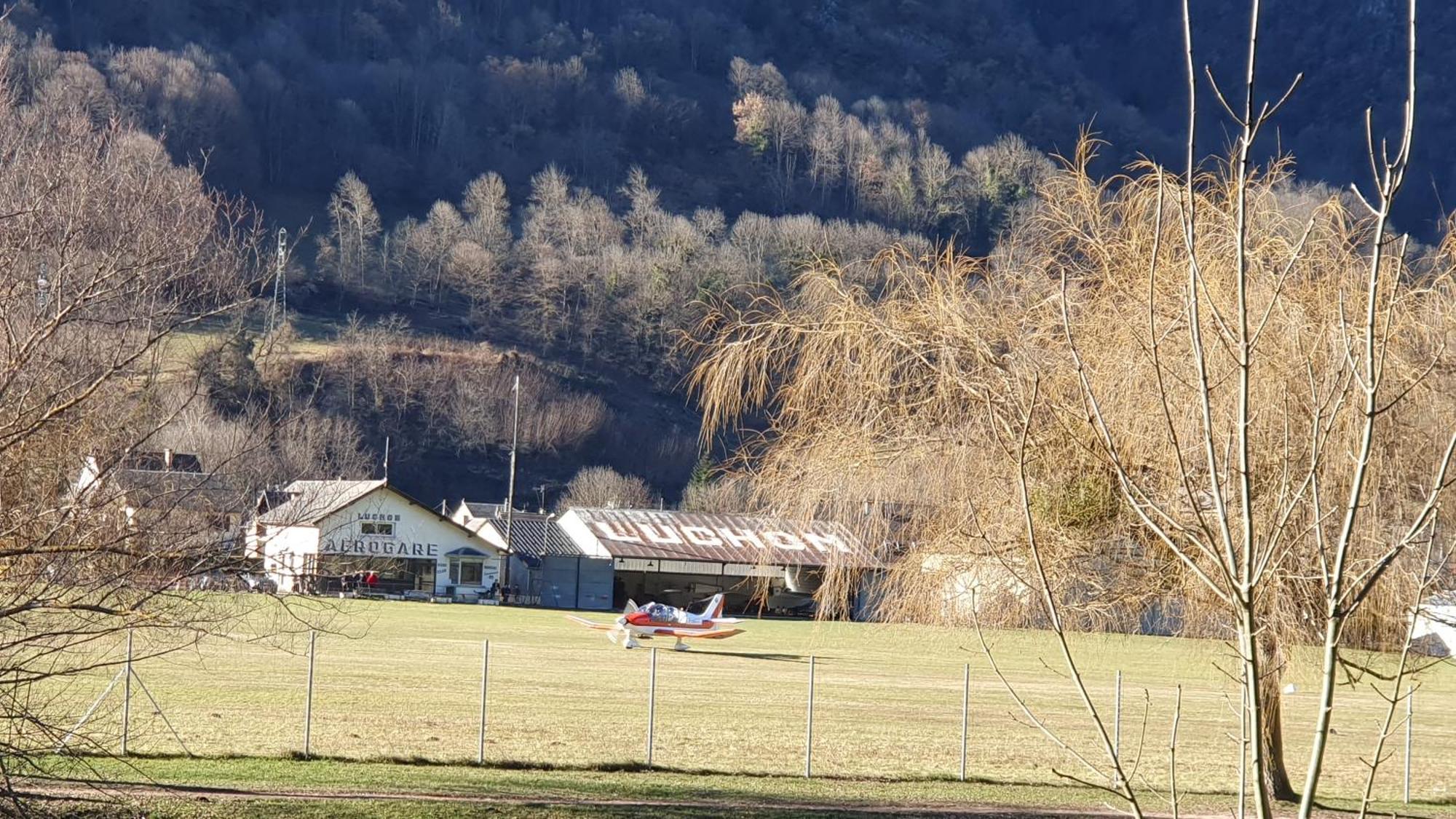Bagnères-de-Luchon Bel Appartement Luchon Centre Wifi - Climatisation 6 Couchages מראה חיצוני תמונה